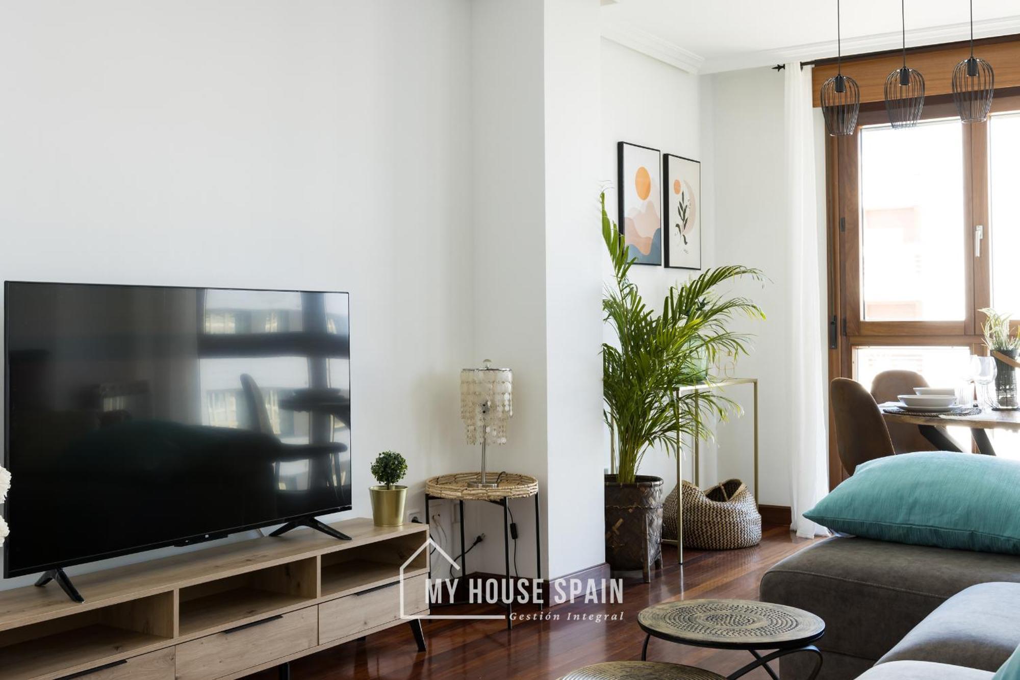 Myhousespain - Playa De Poniente, Con Vistas Al Mar Y Parking Gratuito Gijon Exterior photo
