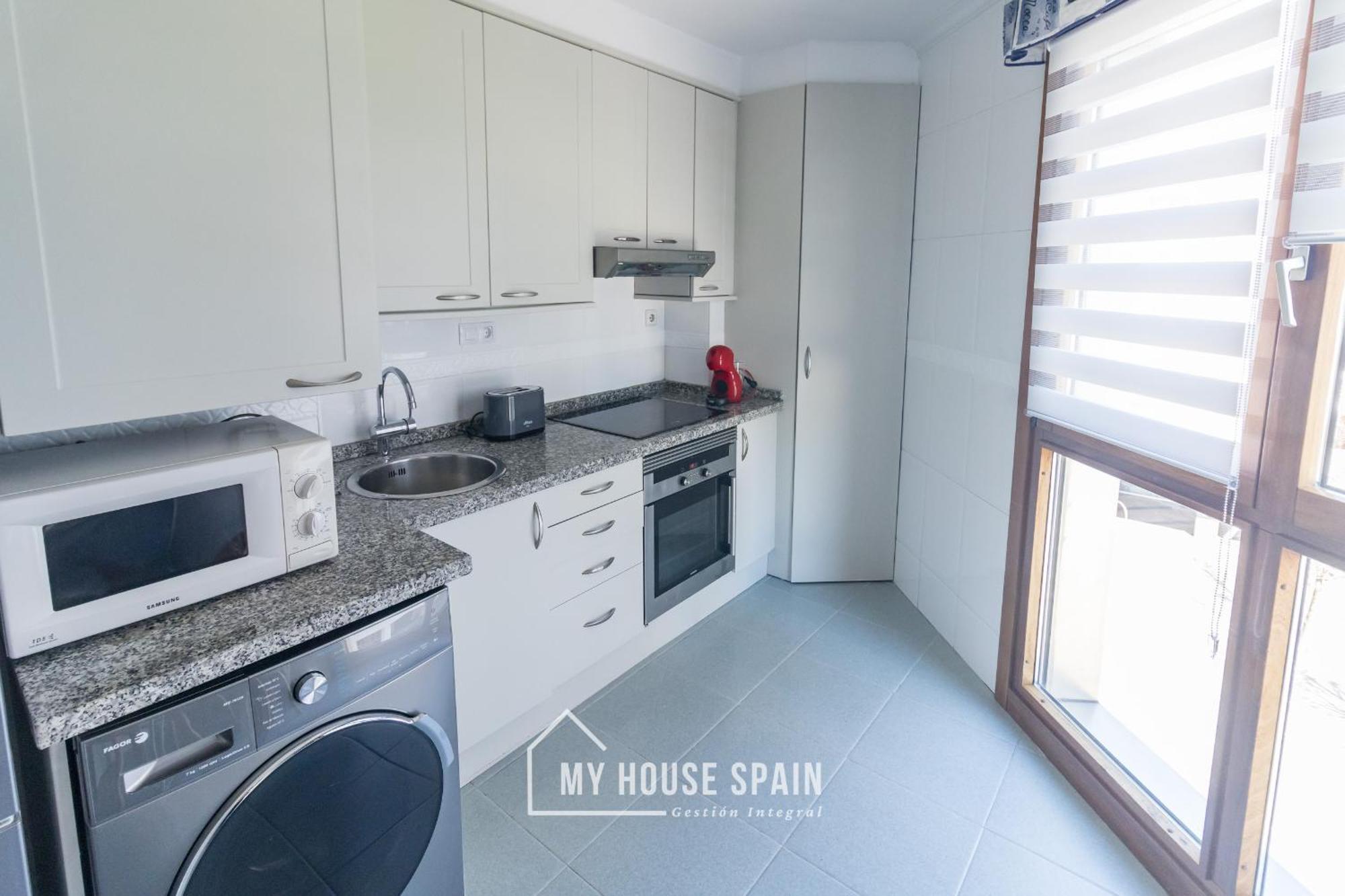 Myhousespain - Playa De Poniente, Con Vistas Al Mar Y Parking Gratuito Gijon Exterior photo