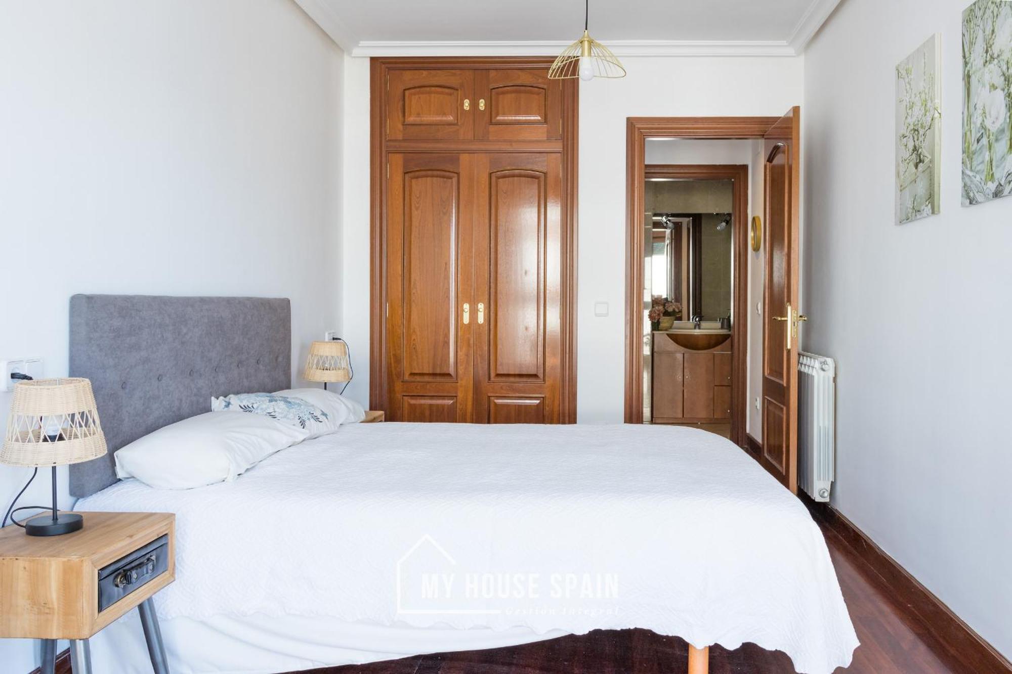 Myhousespain - Playa De Poniente, Con Vistas Al Mar Y Parking Gratuito Gijon Exterior photo